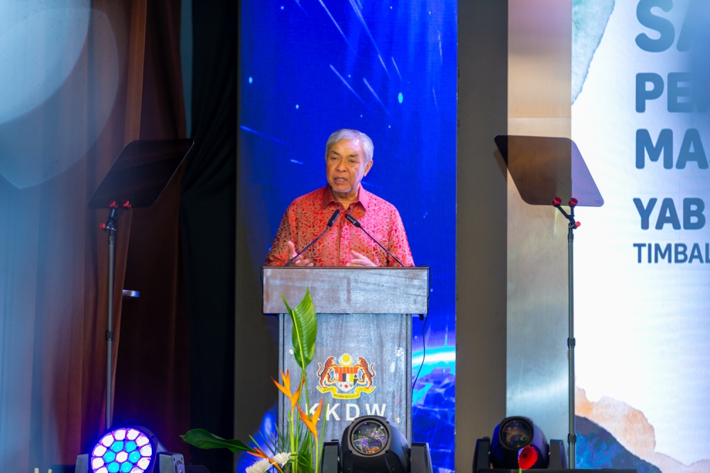 Zahid Rejects Reports of Secret Coalition Talks, Pledges Continued Backing for Unity Framework
