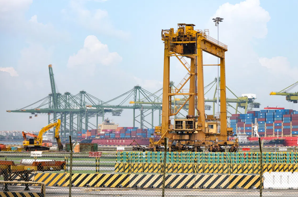 US Identifies Singapore and 39 Economies in Chinese Tariff-Evasion Network