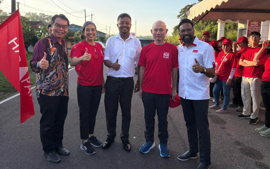Three Days Out: Johor Candidates Race to Sway Voters on Social Media