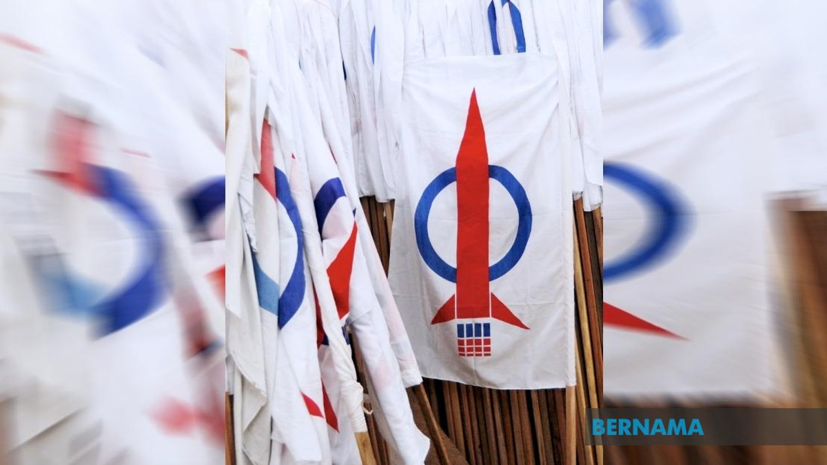 DAP's Unity Government Future Hinges on Historic Party Conference Vote