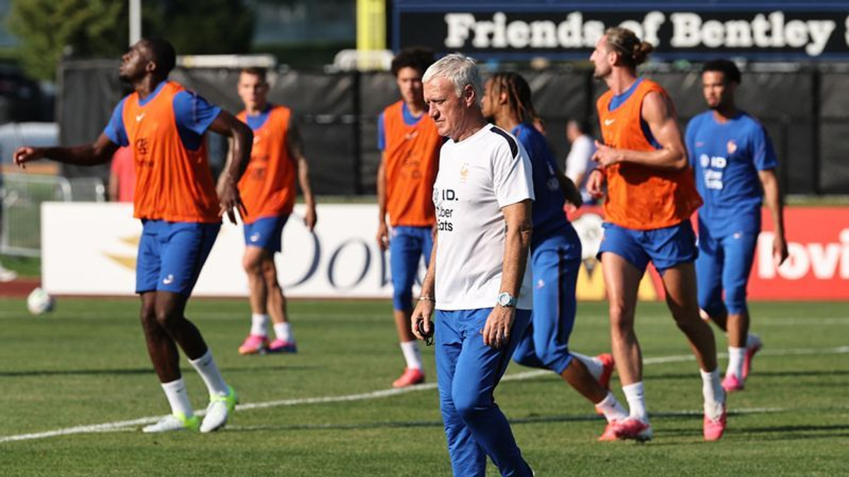 France's Attacking Prowess Sets up Knockout Test Against Resolute Sweden