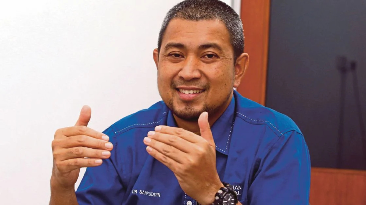 Former Johor Menteri Besar Seeks Re-election in Bukit Kepong Seat