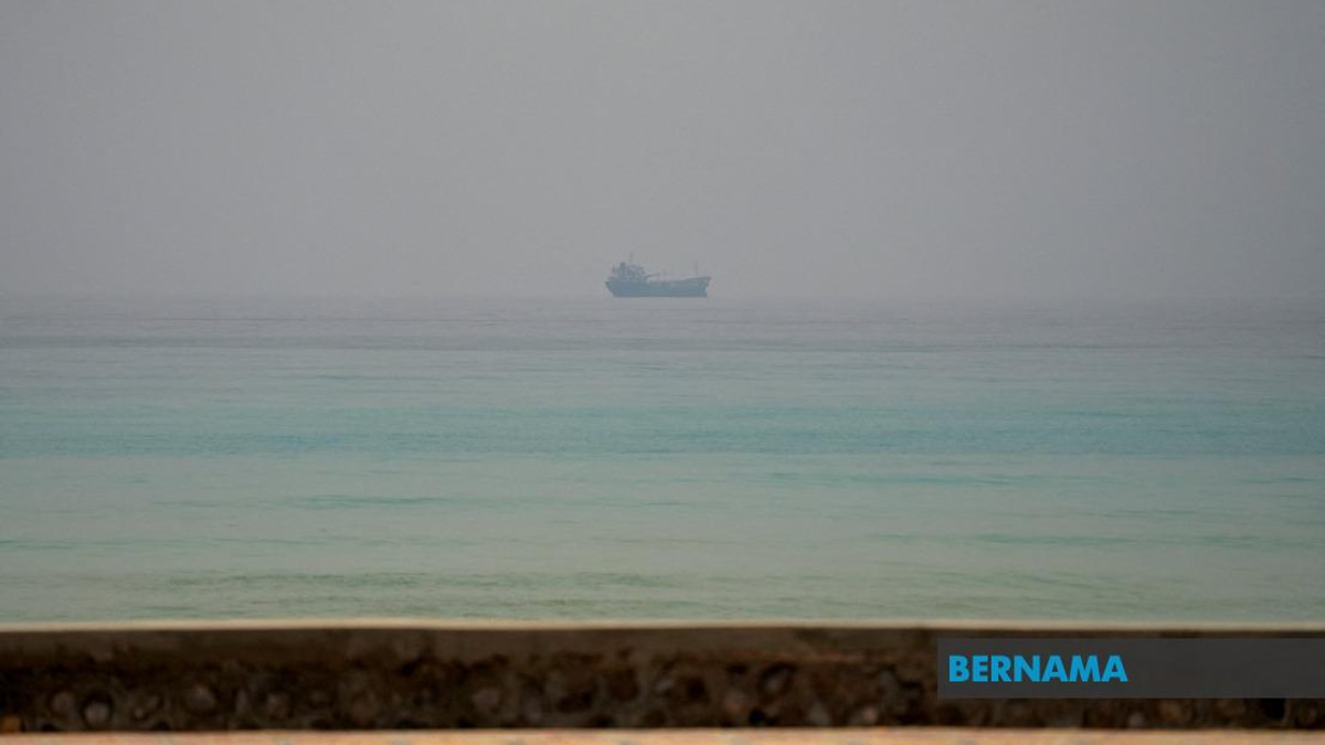 Three Oil Tankers Attacked Off Oman's Coast; Crew Members Missing in Strait of Hormuz Incident