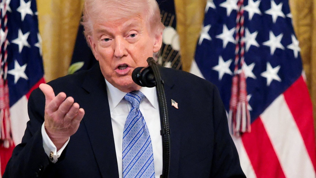 Trump Praises 'Very Good' Call With New UK PM Burnham