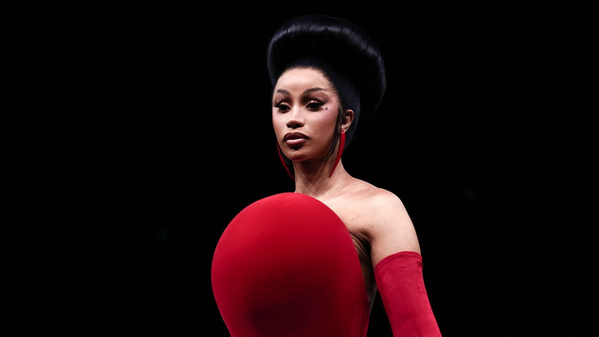 Paris Couture Week: How Celebrities Dressed for Heat Without Sacrificing Glamour