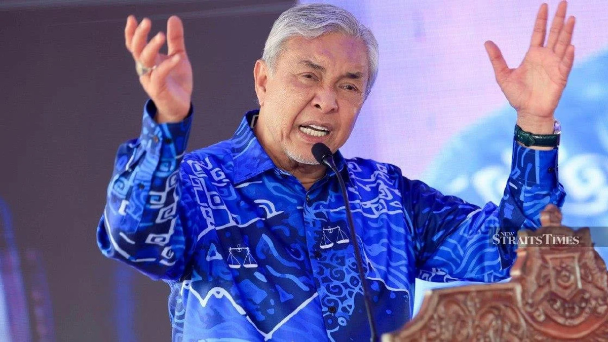 Learn from history, Zahid urges Johor voters ahead of state election