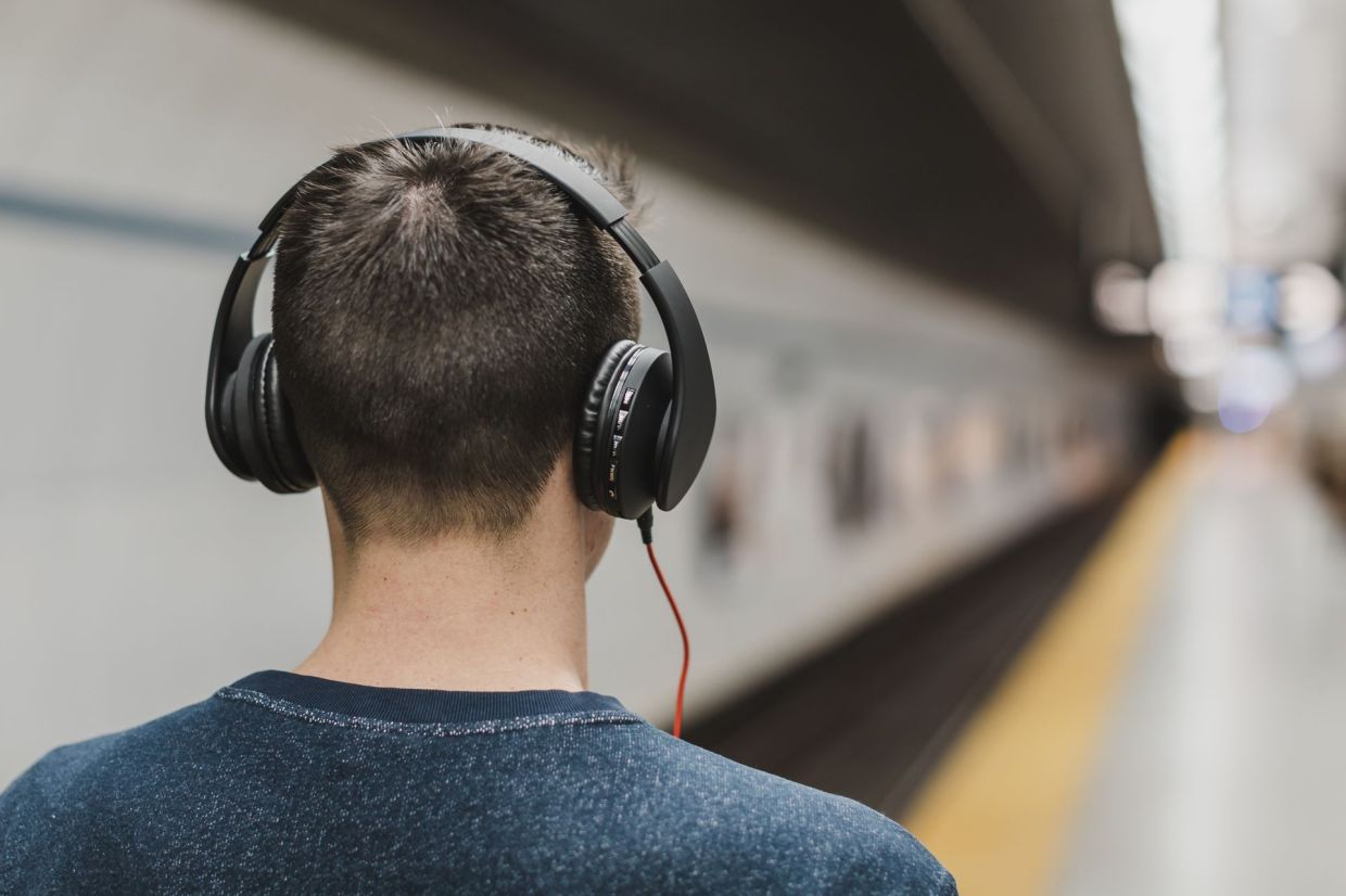 Musicians Push Back as Record Labels Strike AI Deals Without Artist Consent