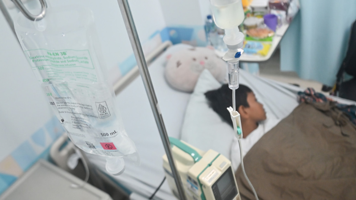Indonesia's Free Meals Programme Struggles With Fresh Food Safety Crisis Despite Leadership Overhaul