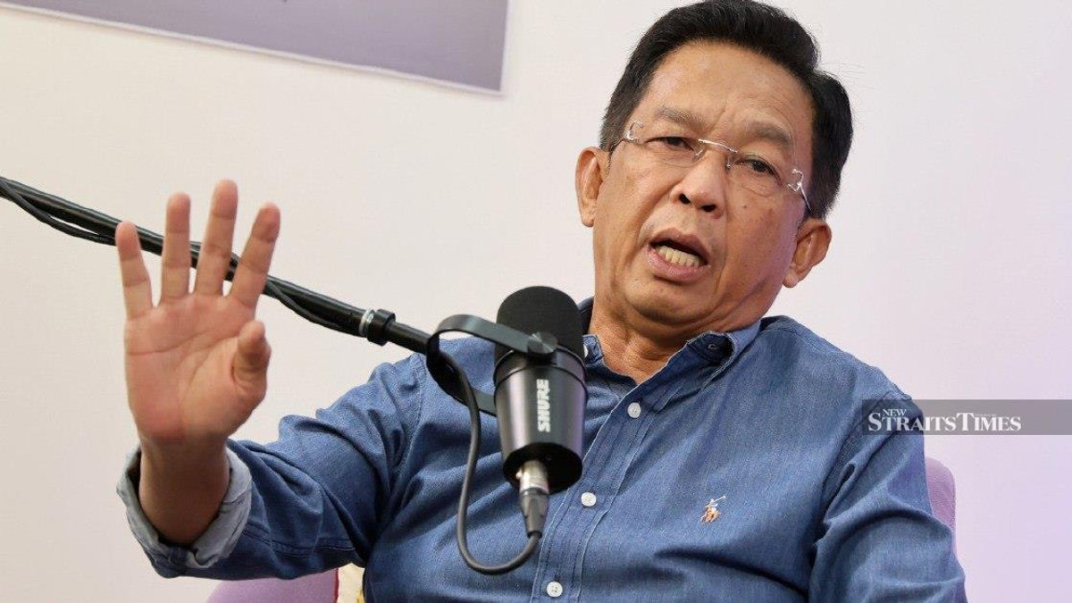 Jalaluddin Plays Down Menteri Besar Snub, Focuses on Barisan Nasional Victory