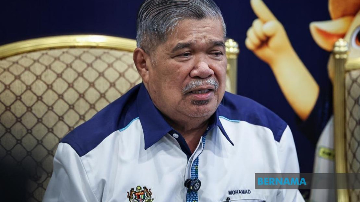MAHA 2026 Urged to Mask Up as Haze and Heat Challenge Massive Agricultural Showcase