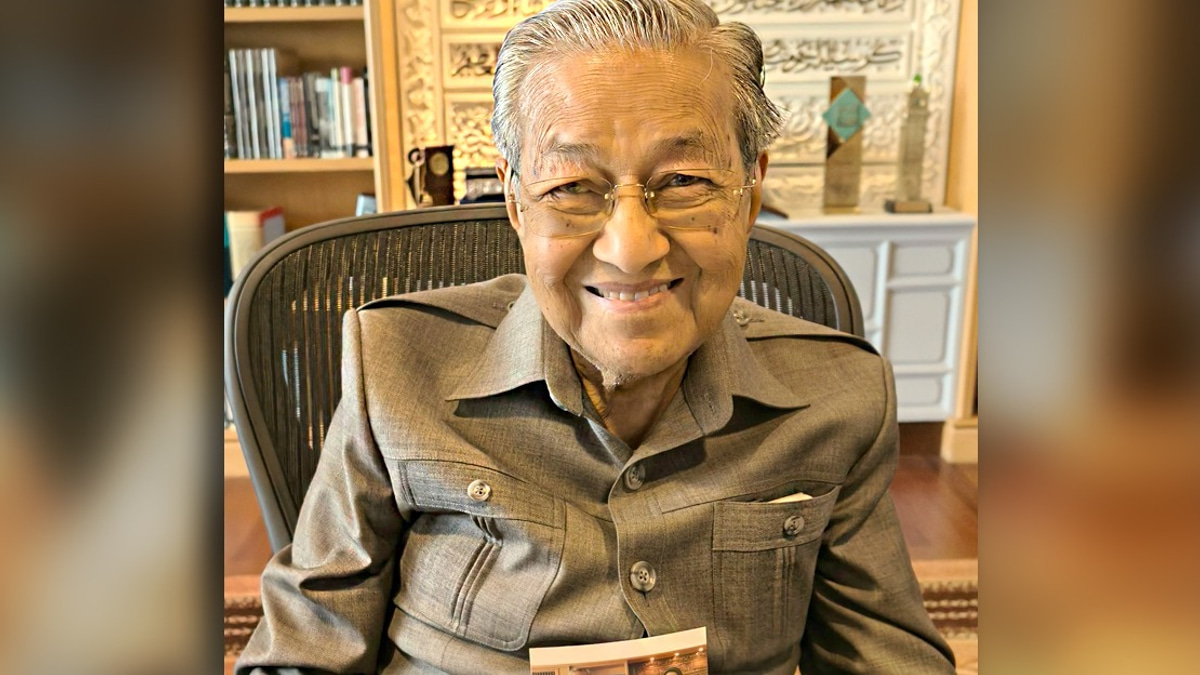 Cabinet Ministers Mark Dr Mahathir's 101st Birthday With Wishes for Continued Health