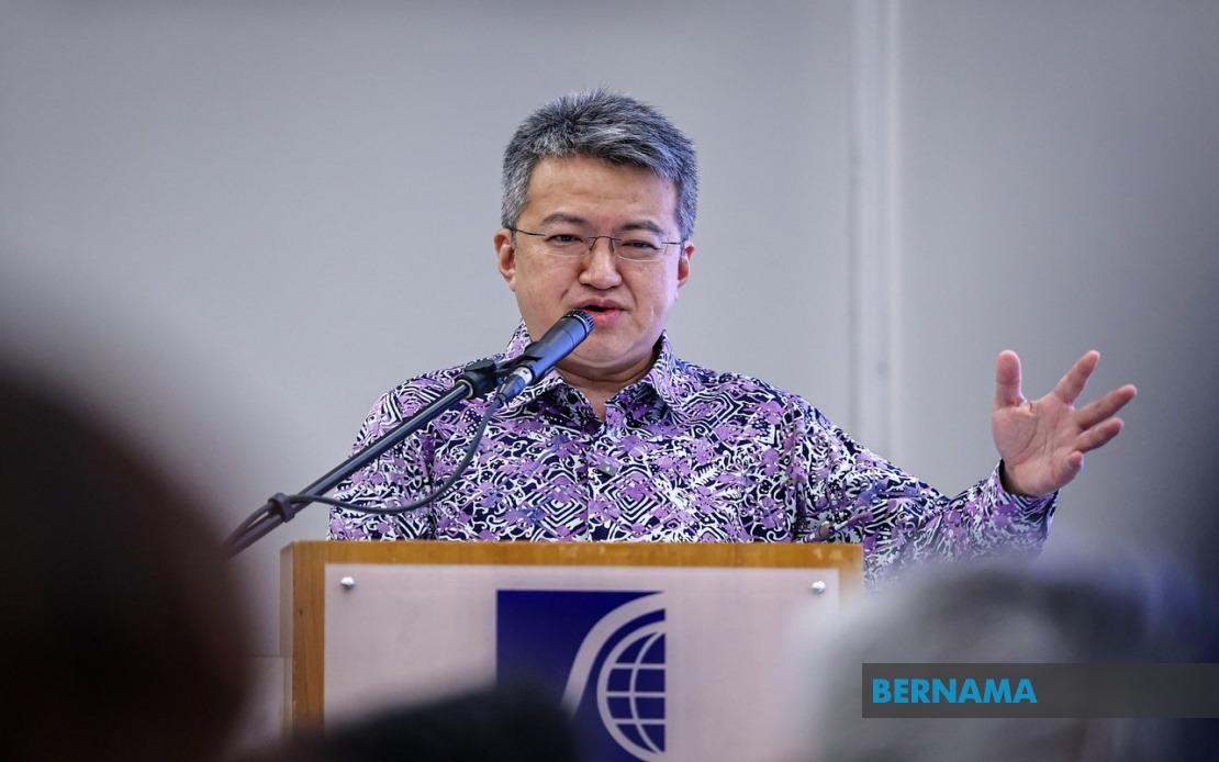 PH Braces for Vote Spillover Risk as PN Sits Out 23 Johor Seats