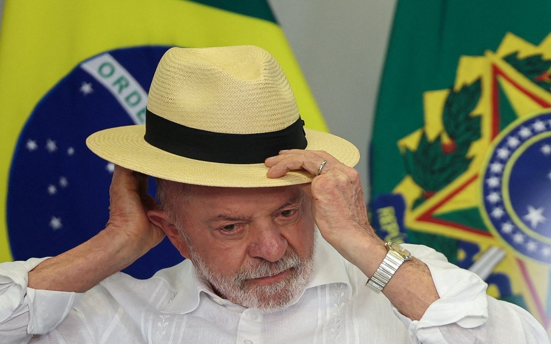 Lula Maintains Narrow Edge Over Bolsonaro Son in Brazil's October Election Race
