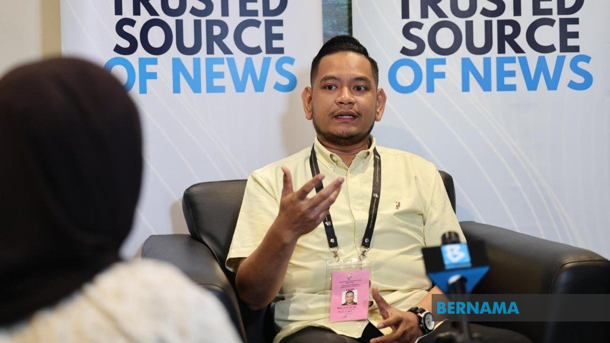 Amirul Huzni Pins Johor Hopes on Youth Appeal Against BN's Sedili Stronghold