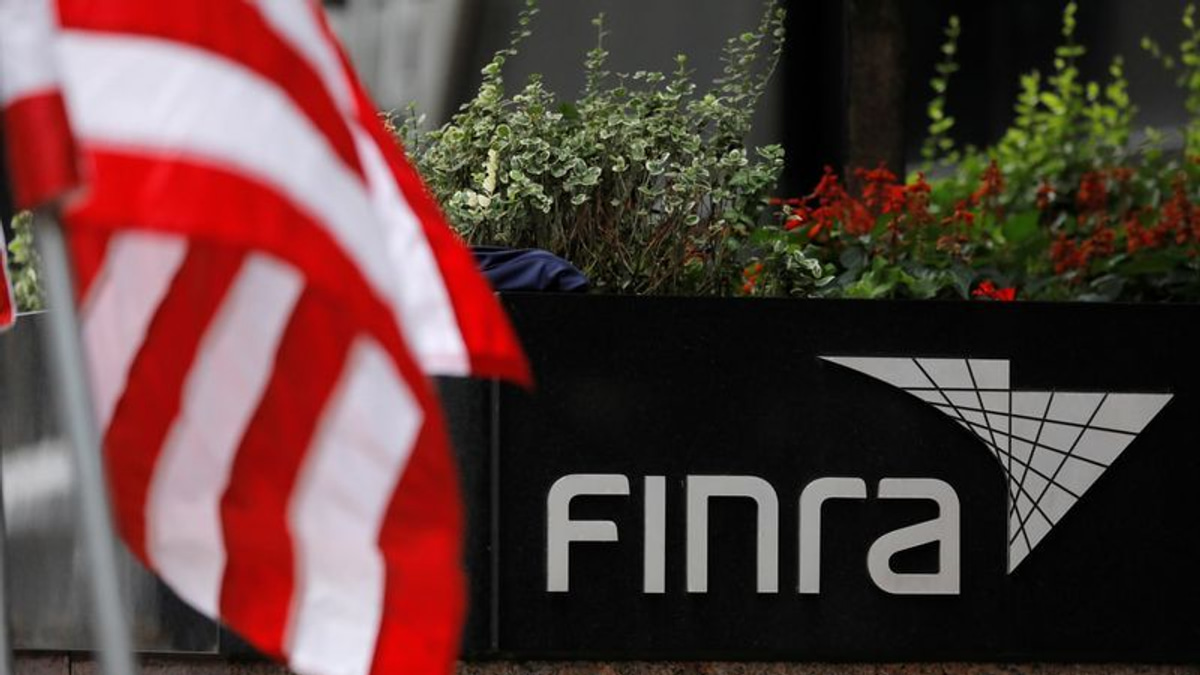 Top Wall Street Regulator Steven Price Quits FINRA for San Francisco Fintech Compliance Role