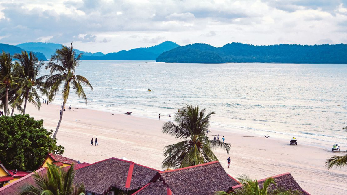 Langkawi at crossroads: Ex-PM warns island has tapped only half its economic potential