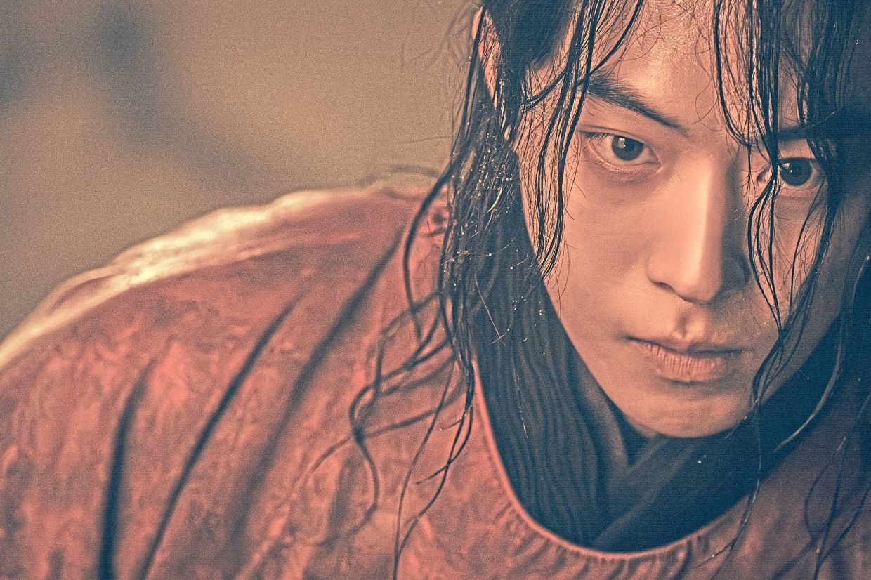 Nam Joo-hyuk Makes Industry Return in Netflix's Supernatural K-Drama 'The East Palace'