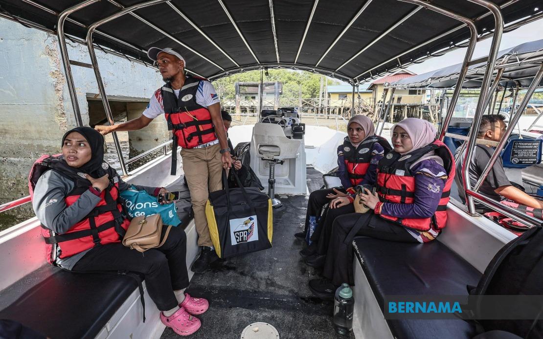 Johor Election Ignites Economic Activity Among Transport and Food Business Operators