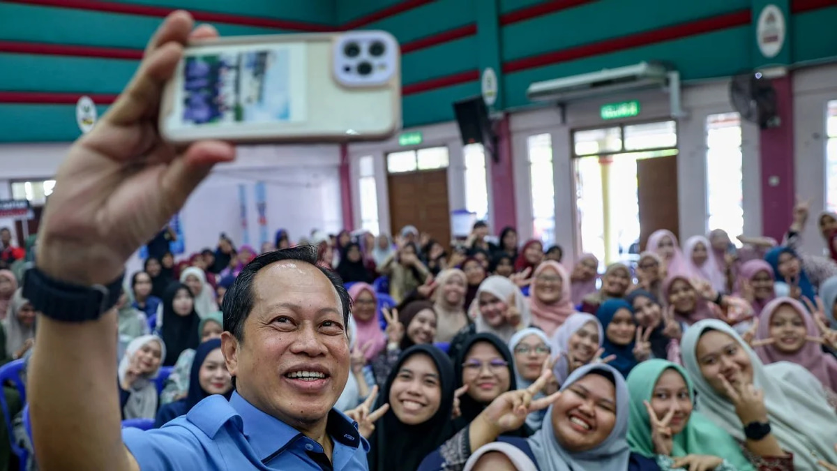 DAP's Johor BN Support Claims Baseless, Says Ahmad Maslan