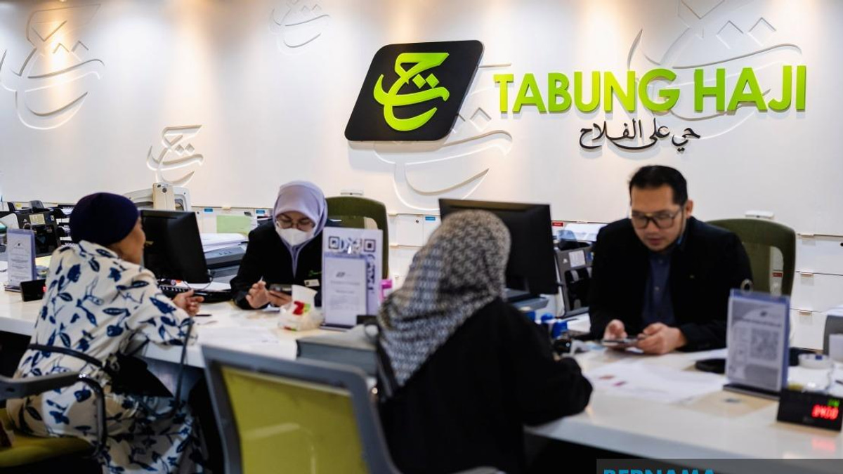 Keeping Politics Out of Tabung Haji Crucial for Restoring Public Trust, Experts Say