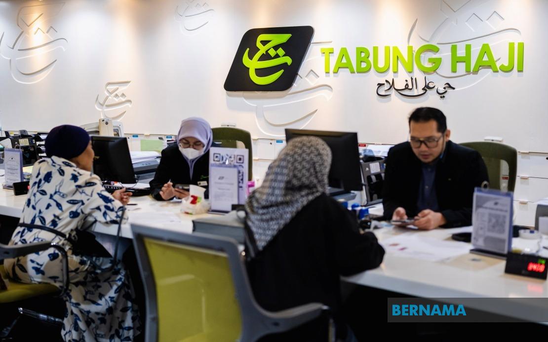 Keeping Politics Out of Tabung Haji Crucial for Restoring Public Trust, Experts Say