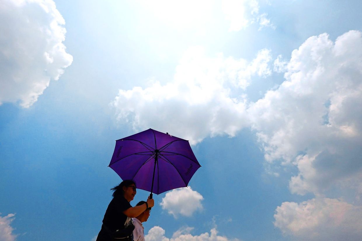 Can the Human Body Adapt to Intensifying Heatwaves?