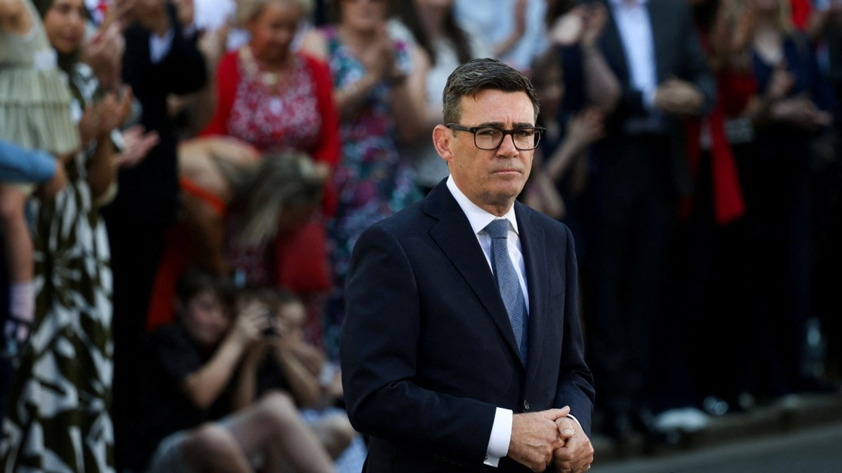 Andy Burnham Becomes New UK Prime Minister