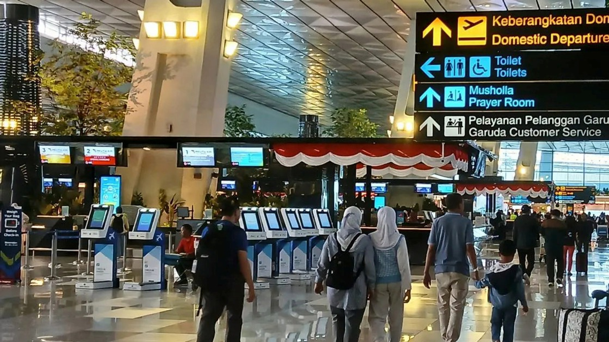 Malaysian Pilot Held in Indonesia for Attempted Smuggling of 70,000 Ecstasy Pills