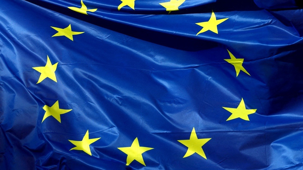 Trump Vows Retaliatory Tariffs Against EU Over Tech Company Fines