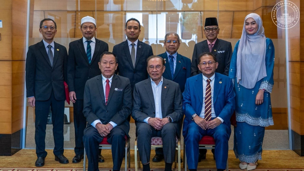 Combating Corruption Demands Unified Action Across All Sectors, Says PM Anwar
