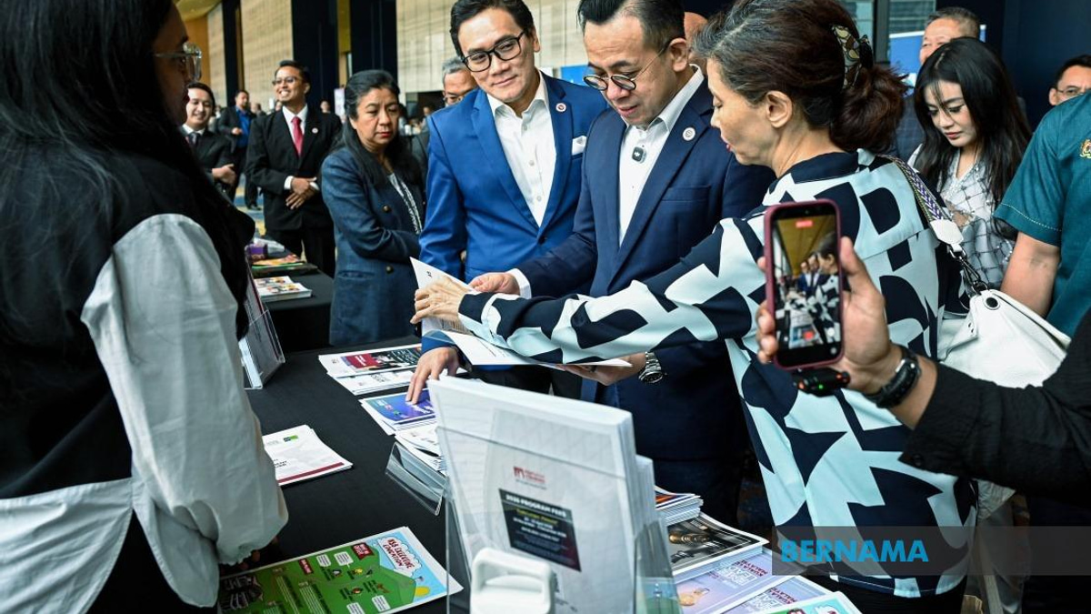 Malaysian Companies Must Prioritise Innovation and Quality to Build Global Brand Strength