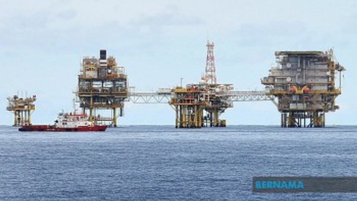 Southeast Asia's Offshore Energy Investment Surges Despite Regional Tensions