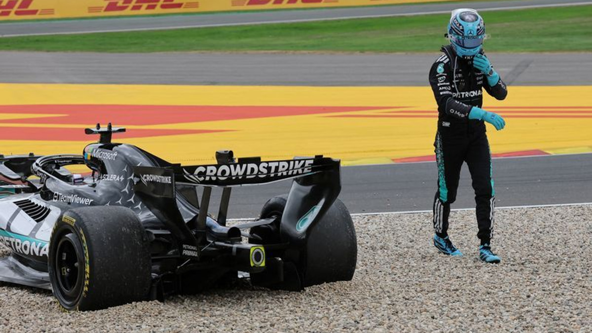 Russell Left Frustrated After Spa Collision Ends Belgian GP Campaign Early