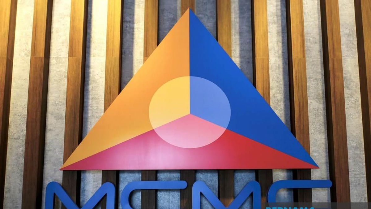 MCMC and Telcos Tackle Full Signal, No Internet Problem Through Fibre Network Upgrade