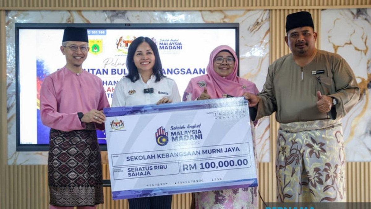 SK Murni Jaya Gets RM100,000 From Communications Ministry's MADANI Adoption Programme