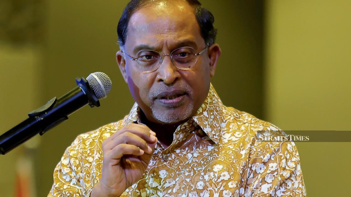 Zambry Deflects Mahfuz's Ministerial Bid to Anwar as Tensions Simmer Over Cabinet Positions