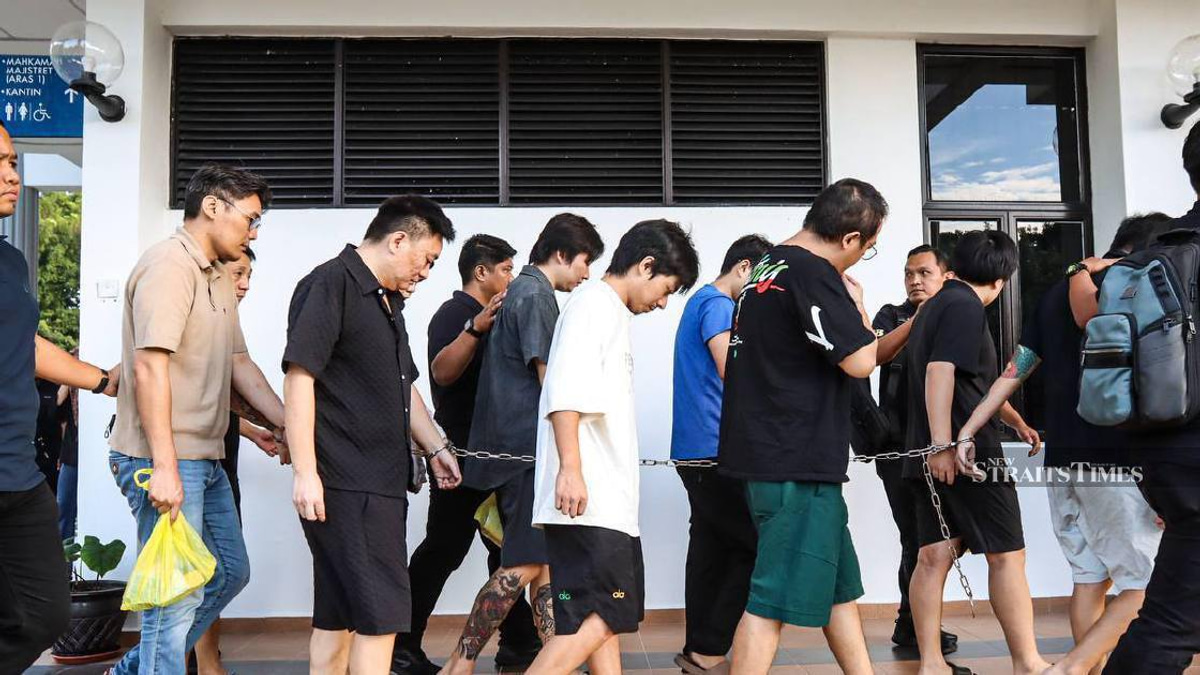 Nine Chinese Nationals Face Trial for Alleged Sophisticated Romance Fraud Scheme