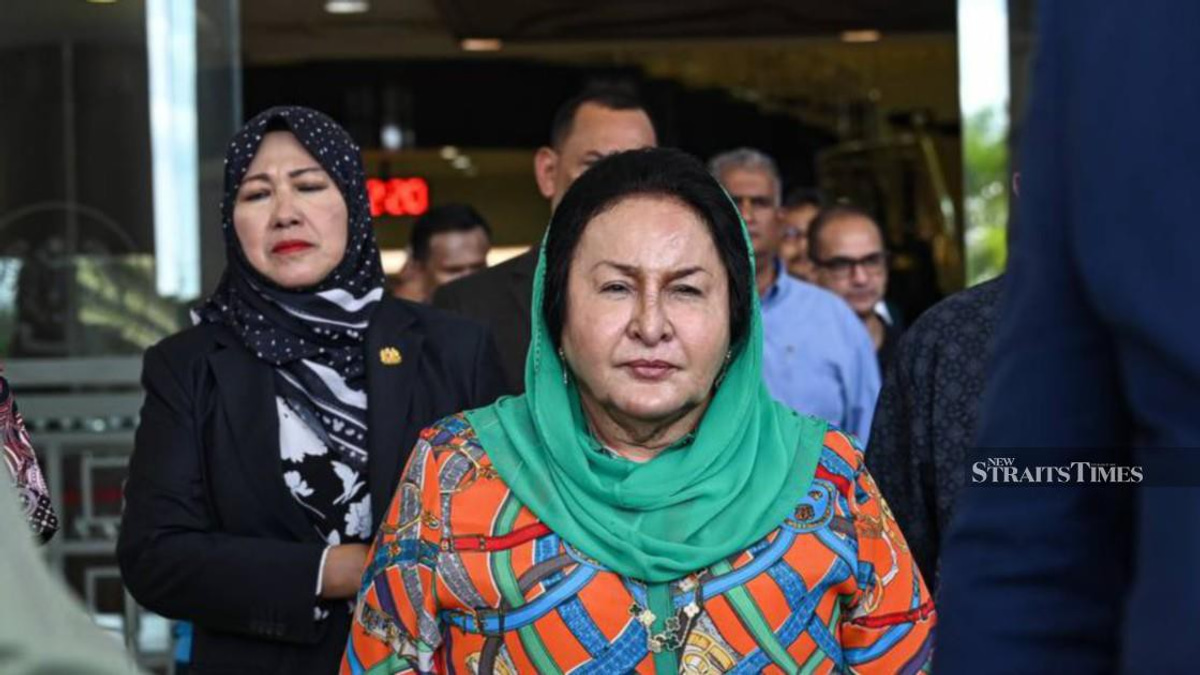 Rosmah's legal challenge fails as Federal Court upholds judge in solar project corruption case