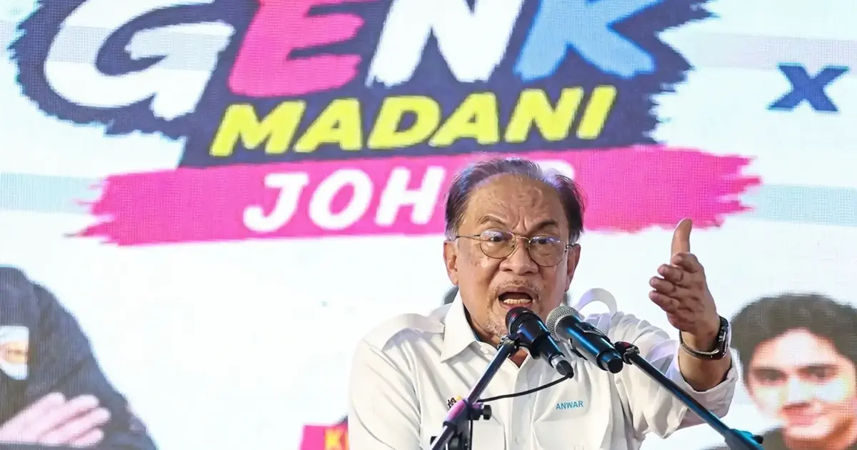Anwar Showcases Madani Reforms' Impact as Government Expands Cash Aid Delivery