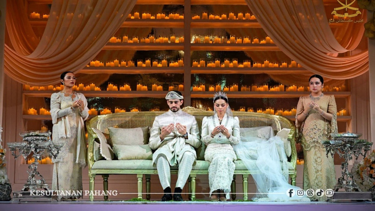 Pahang Sultan Celebrates Daughter's Wedding with Traditional Royal Ceremonies