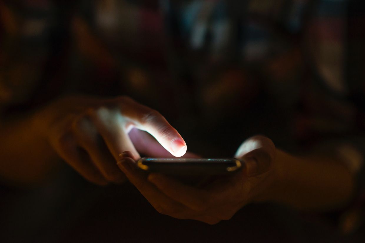 Malaysia's Social Media Ban for Under-16s: Mental Health Experts Weigh Benefits Against Unintended Harms
