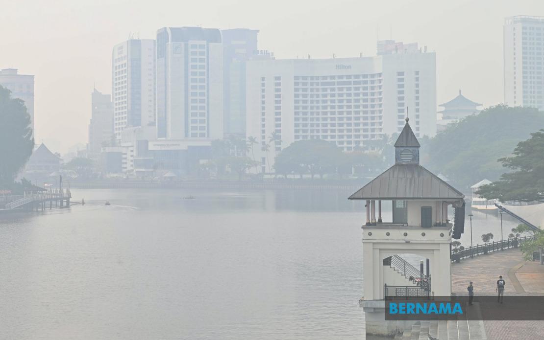 ASEAN Must Strengthen Haze Agreement With Binding Enforcement, Says Lee Lam Thye