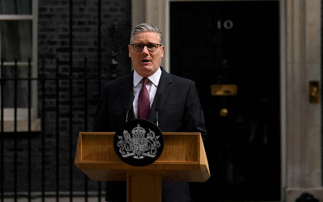 UK's Starmer to Step Down as Labour Party Leadership Battle Intensifies