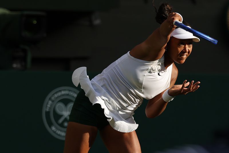 Osaka's dominant return stuns Sabalenka; Djokovic grinds through at Wimbledon