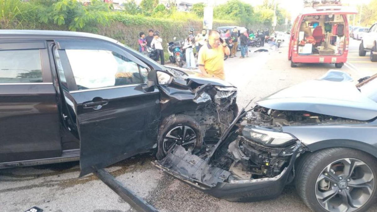 Johor Traffic Fatality Under Police Investigation After Four-Vehicle Pile-up Claims Factory Worker's Life