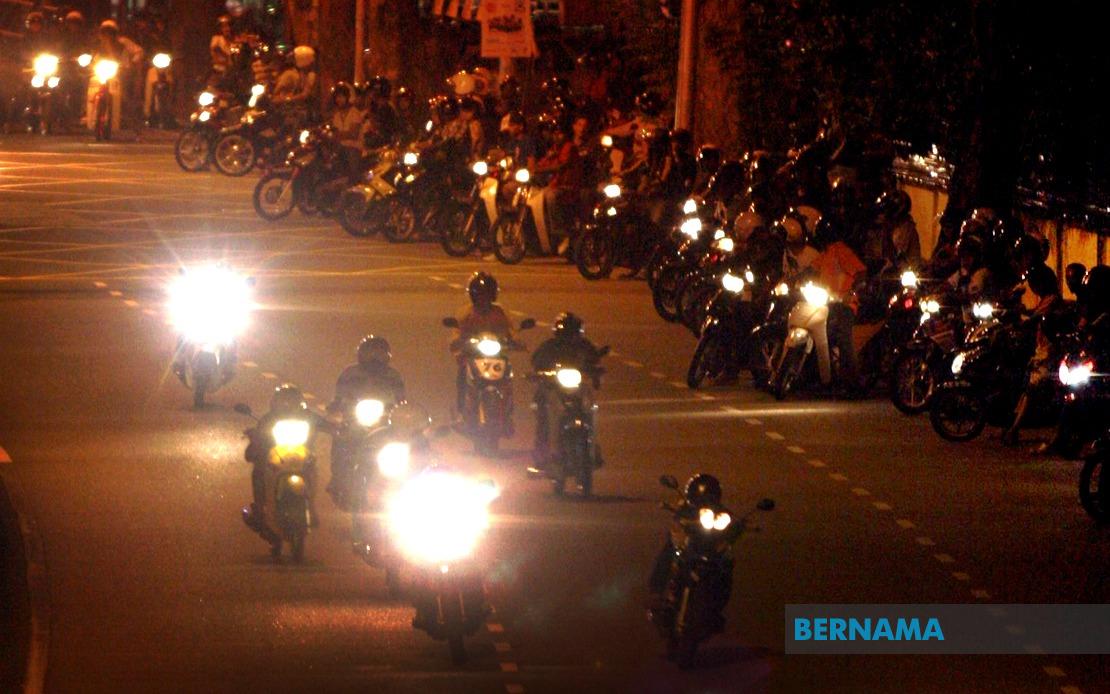 Parliament Pushes Tougher Stance on Illegal Racing with Licence Revocation and Rehabilitation Push