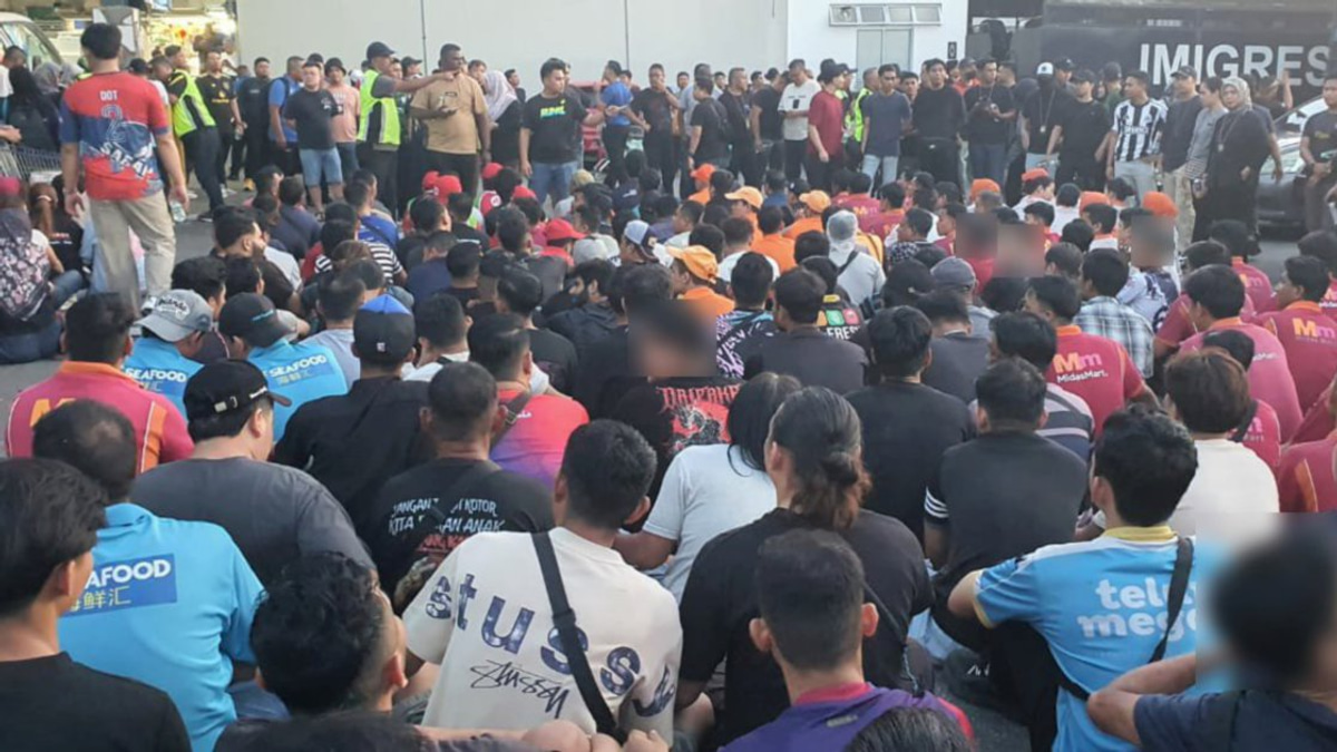 226 Migrants Detained in Major Johor Crackdown; Passport Scam Ring Exposed