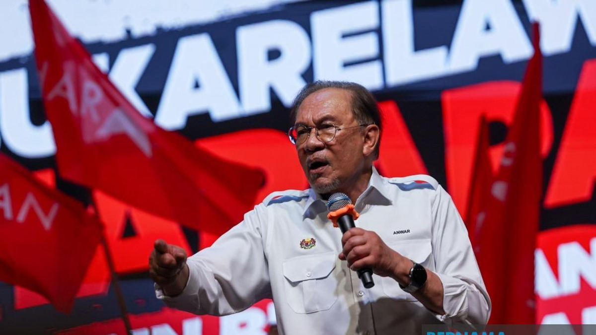 DAP Respects Malay Rights, Anwar Insists Amid Unity Government Drive for Inclusive Growth