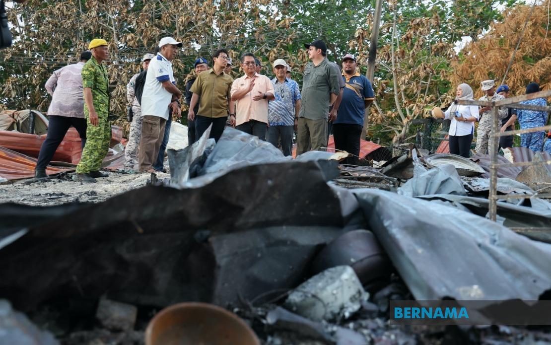 Federal Government Extends Aid to Fire Victims in Sandakan Island Community