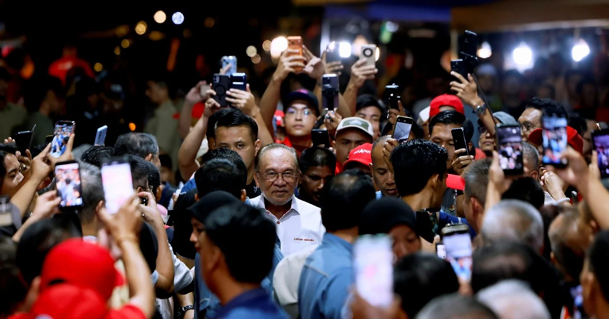 Anwar signals end to crony politics and rampant plunder under Madani administration